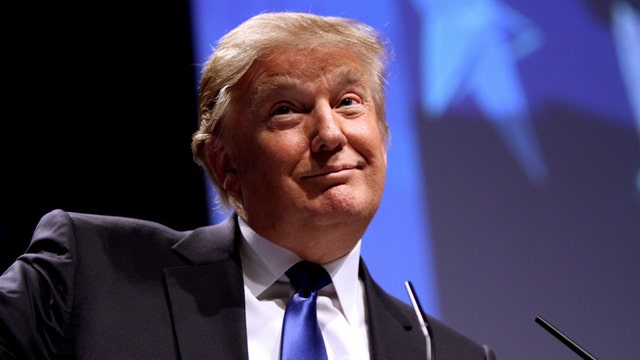 Someone mockingly put a wall around Trump's Hollywood star