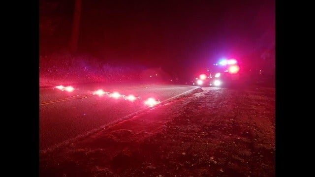 2 injured in early morning crash, car hits San Mateo County house