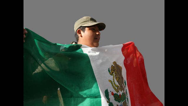 Tillerson praises Mexico's generosity in offering Harvey aid