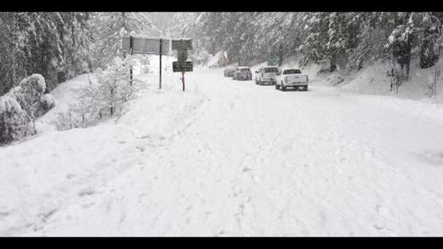 Major roads to Tahoe shut down because of snow, spinouts