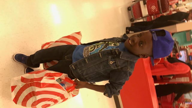 Young citizen paying it forward to Oakland community