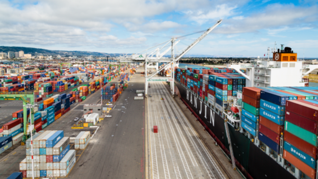 Port of Oakland reports record-setting import volume as U.S. economy rebounds from pandemic