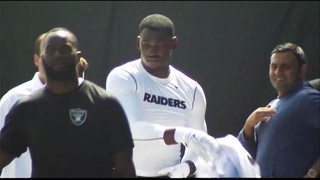 Aldon Smith signs one-year deal with Raiders