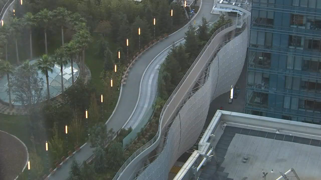 Salesforce Transit Center  – the players behind the project and its problems