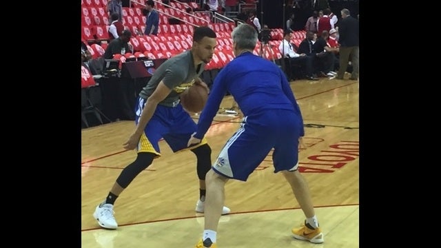 Stephen Curry doubtful for game 4