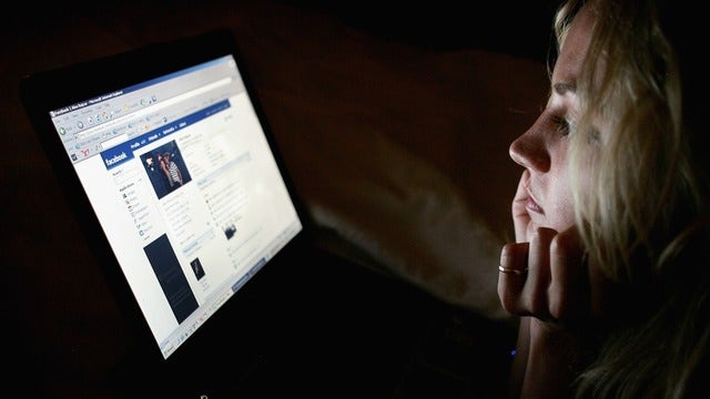 UK plan steps up global crackdown on social media