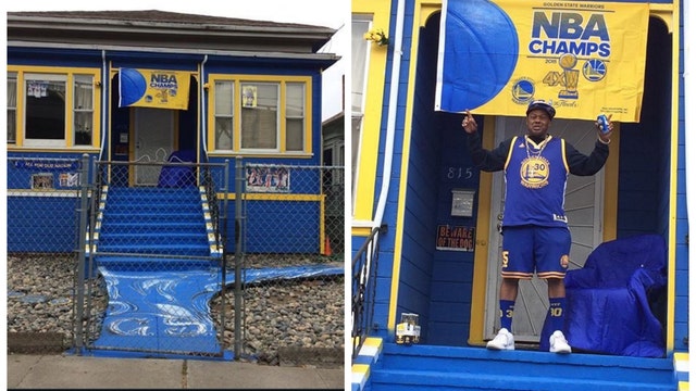Warriors super fan decks out his house in blue and gold