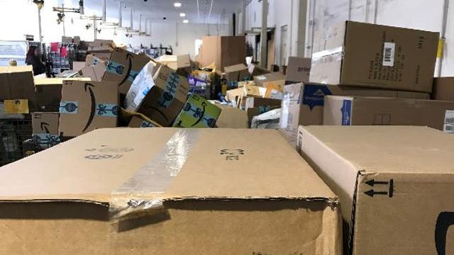 Some postal workers say they falsify deliveries to make quotas, USPS disputes claims