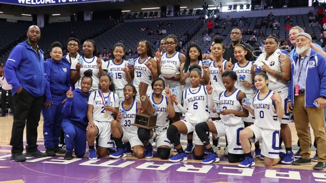 Oakland High's lady Wildcats win state basketball championship
