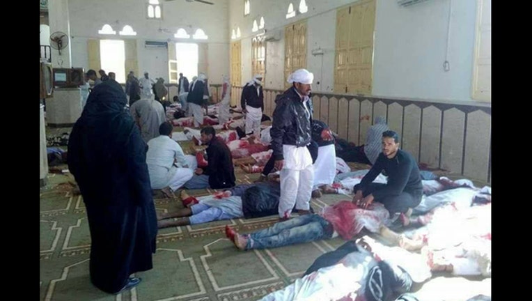 f52d41f6-Attack on mosque in Egypt_1511536119791