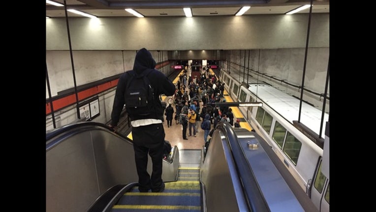 d98d0c94-BART_delays_1447775420685.jpg