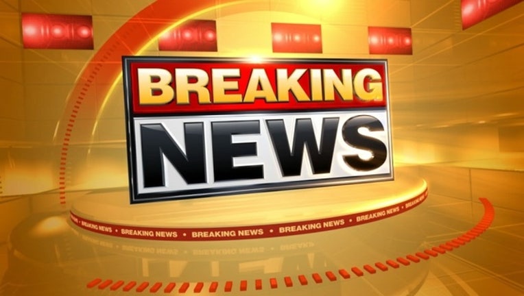 64b95b0f-Breaking News AM generic graphic_1440092008834-401096-401096.jpg