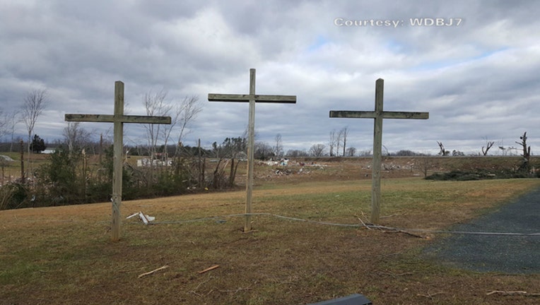 6087d3a1-CROSSES FB_1456441888398-404023.jpg