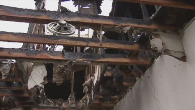 f3035ce4-Concord-house-fire_1449084068311.jpg