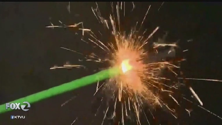 62e031ba-Fireworks_safety_on_the_4th_of_July_0_20170704012933