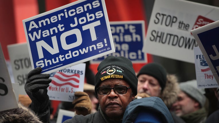 21c9262b-GETTY Federal Worker Protest-401096