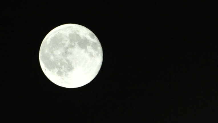 d597367f-GETTY blue moon 3_1522199448086.jpg-404023.jpg