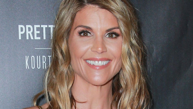 05da539f-GETTY_LoriLoughlin_1552488699962-401720.jpg