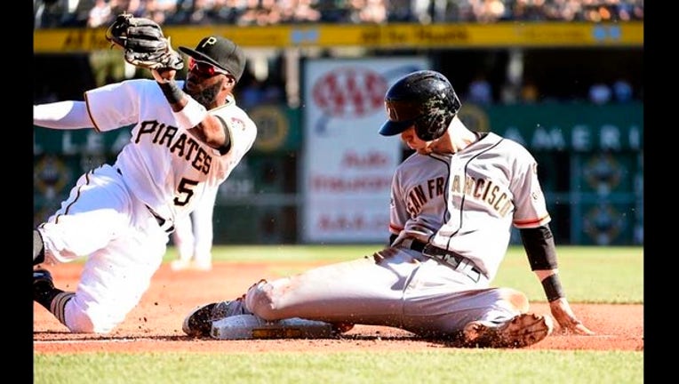 c88f215f-Giants Pirates Baseball_1440341878431