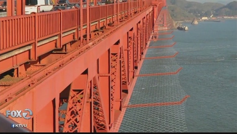2eb26b8c-Golden_Gate_Bridge_suicide_barrier_to_be_0_20170414022329