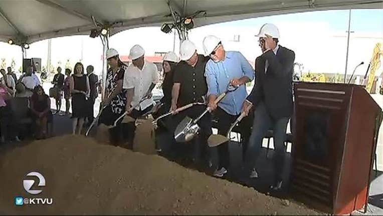 f5224dd5-Graton-groundbreaking-1_1441241942408.jpg