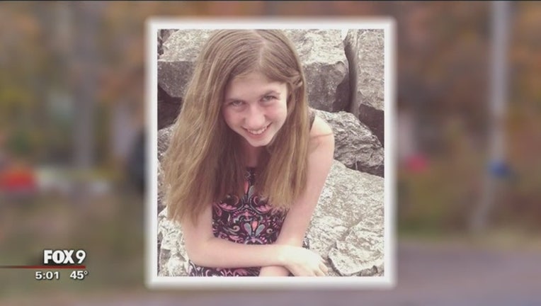 37fb6850-Jayme_Closs__13__missing_after_parents_s_0_20181015234307-409162