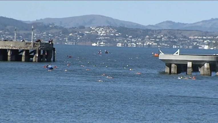 a0f6bca3-M-MON ALCATRAZ SWIM_00.00.00.00_1514835646925.png.jpg