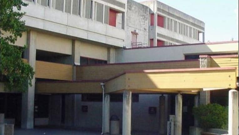 a93ab1be-Martinez Detention Facility_1551973006042.JPG.jpg