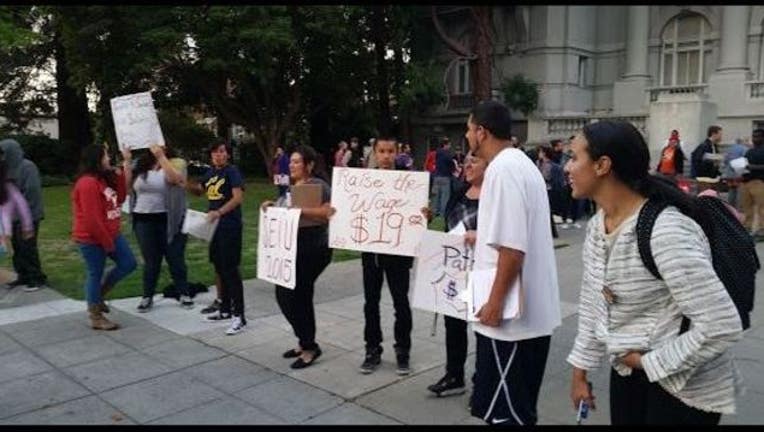 Minimum_wage_1442430681865.JPG