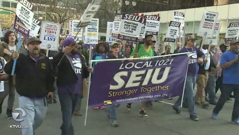 fea86404-Oakland_city_workers_to_strike_for_a_fou_0_20171208030850