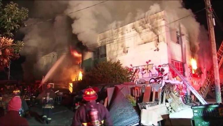 Oakland_ghost_ship_warehouse_fire_0_20161209204353