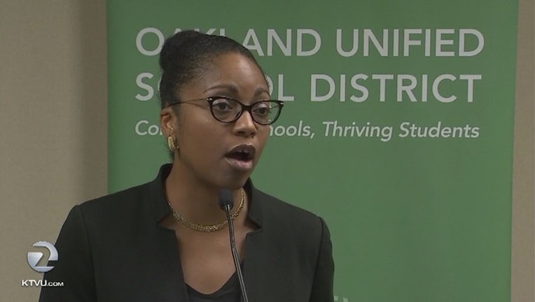 bf27b002-Oakland_schools_meet_to_discuss_layoffs__0_20190207004151