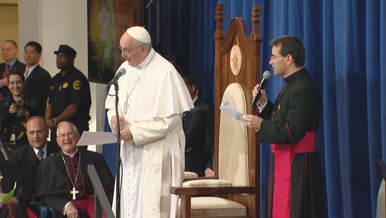 165ee95f-Pope In Prison 2_1443364897440-401096.jpg