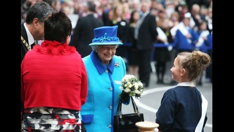 Britain Queen's Reign_1441801368690