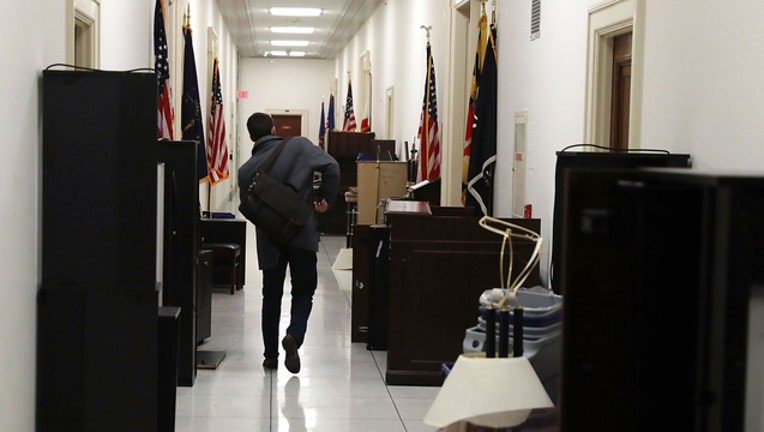 ca4af313-SHUTDOWN-CONTINUES-GETTY_1546114158514-401720.jpg