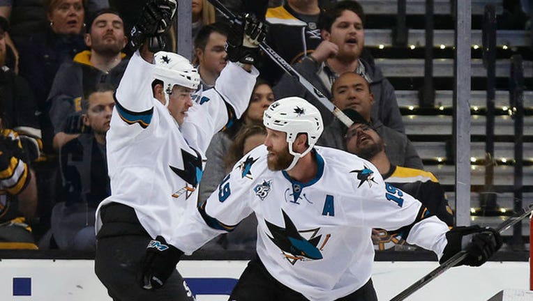 31caab8e-Sharks-Bruins_1447830335106.jpg