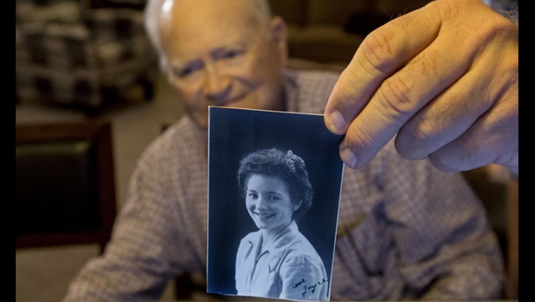 3069aaaf-WWII Veteran Sweetheart Reunion_1455117795419-401720