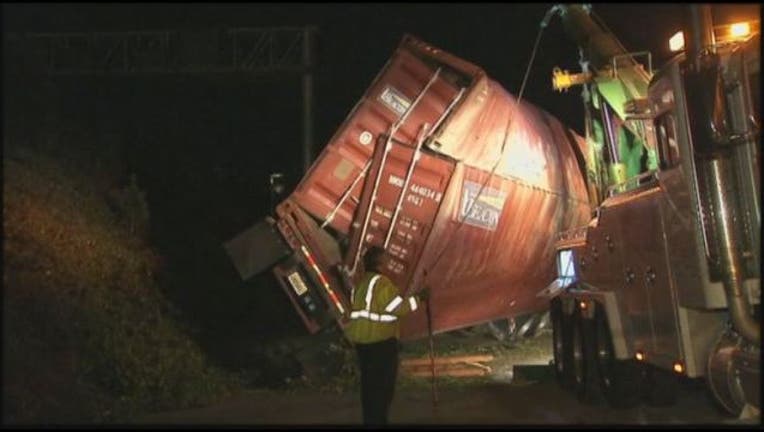 436b603b-big_rig_crash_Friday_morning_1447420665605.jpg