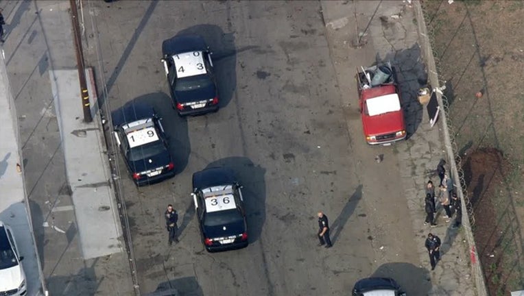 dc1c212e-chopper oakland police activity KTVUBCME01.mpg_17.48.01.04_1535160354533.png.jpg