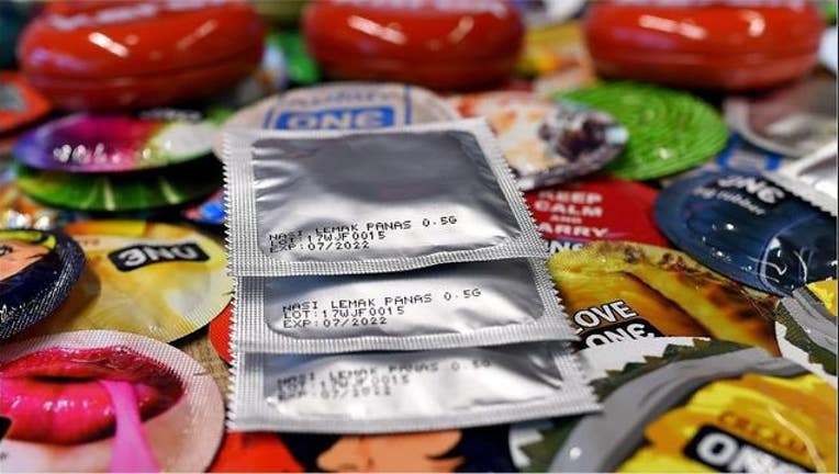 33b5e6d6-condom-getty_1564577888819.JPG