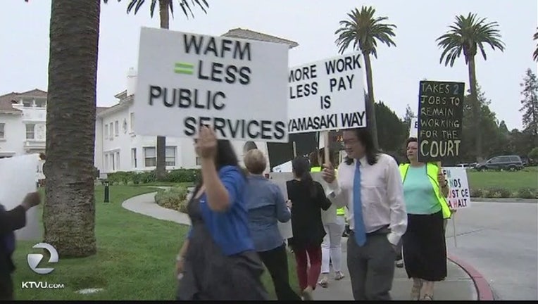 Striking Santa Clara court workers reach tentative contract agreement