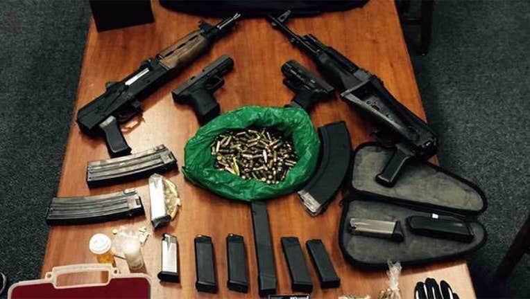 2cdc1cad-gun-bust_1440811147819.jpg