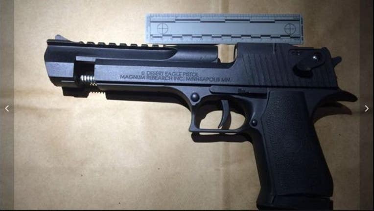 gun_1447649027954.JPG