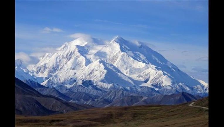 b8c45d92-Obama Mount McKinley_1441058496521
