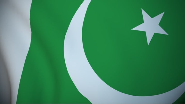 35b7914b-pakistan flag_1481118650800.jpg