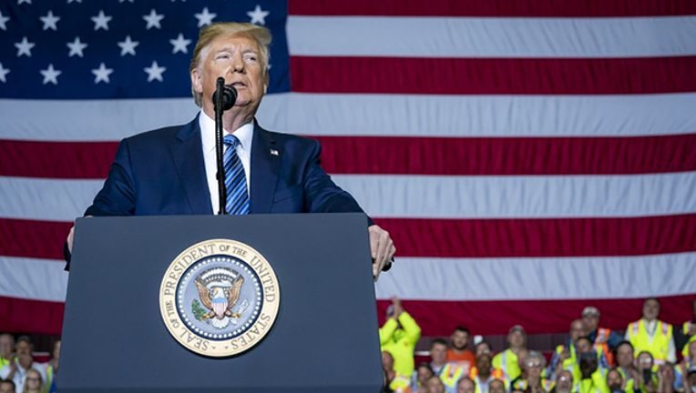 19ea503e-president_trump_generic_99_tia_dufour_1566768221852-401385.jpg