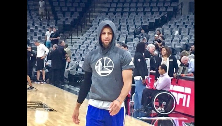 ad1f3b3e-steph_curry_Game4_1495501537636.jpg