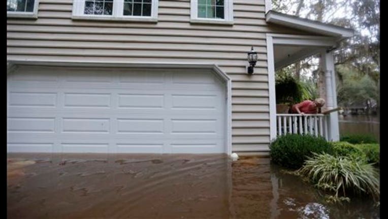 2f3c1b84-East Coast Rainstorm South Carolina_1444133683784