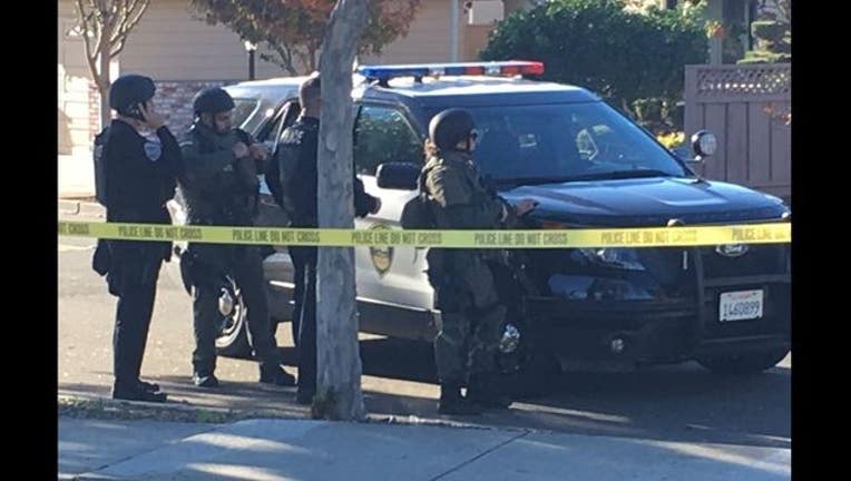 252b2f82-swat_team_1480461159500.JPG