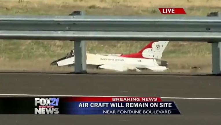 f6b66d3b-thunderbird-crash_1464900826988-402429.jpg